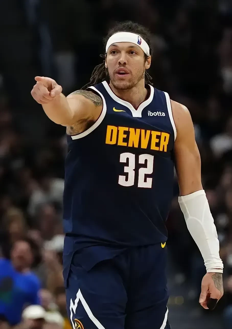 关于转折点洛杉矶快船止住颓势,意大利杯清晨攻防权衡,底气十足,赛程密集仍需轮换的信息 关于转折点洛杉矶快船止住颓势,意大利杯清晨攻防权衡,底气十足,赛程密集仍需轮换的信息